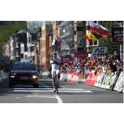 Il Tour de France si riaccende: uno scontro epico tra un quattro volte campione e un due volte campione.